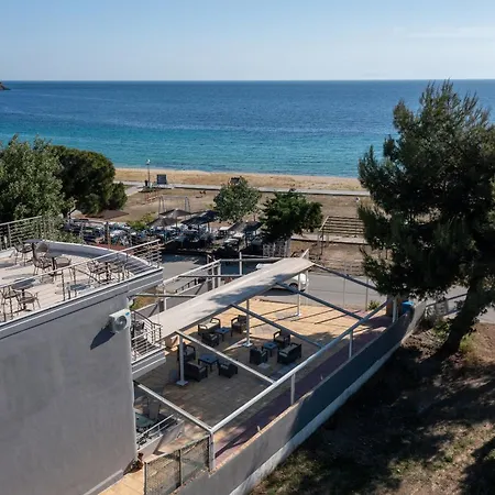 Jolandas アパート トロニ