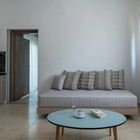 Jolandas * トロニ