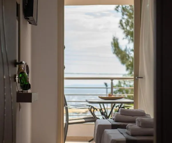 Jolandas Торони